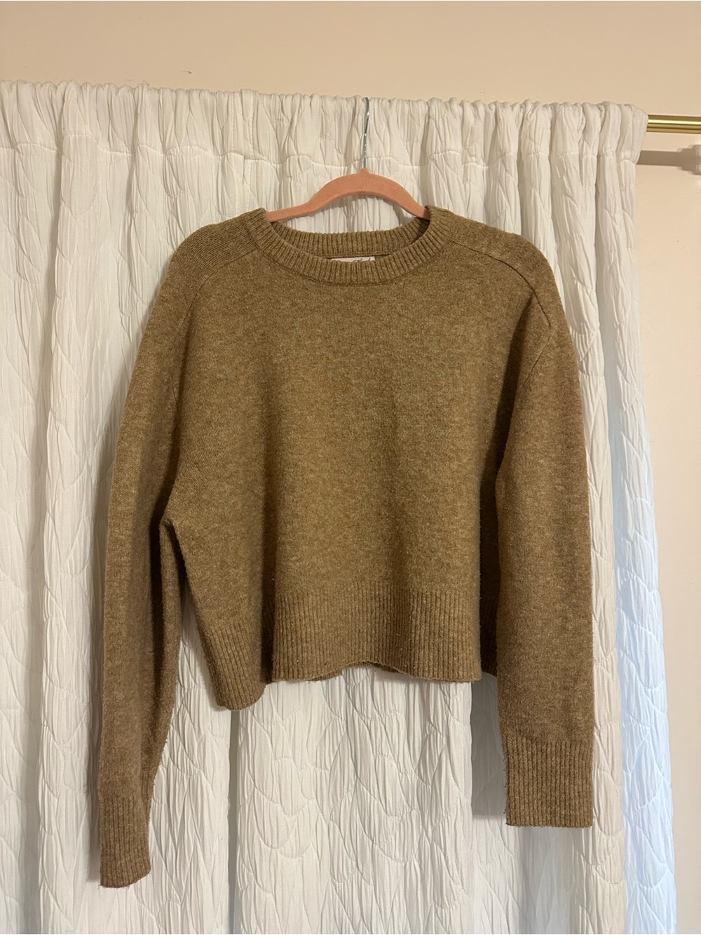 Universal Thread Women's Cropped Crewneck Sweater - Tan Brown